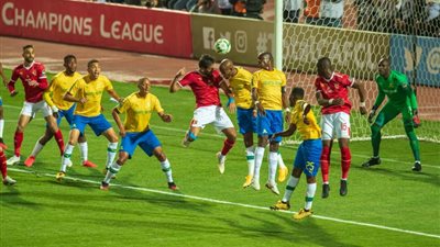 الأهلي يتسلم 70 ألف دولار من كاف بعد الوصول لنصف نهائي دوري الأبطال