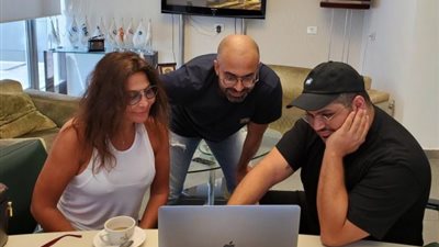 إليسا تضع اللمسات الأخيرة لألبومها الجديد استعدادًا لطرحه في عيد الأضحى المقبل