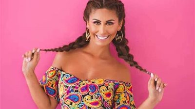 مي سليم مرشحة للانضمام لبطلات مسلسل للنساء فقط إخراج أحمد خالد أمين