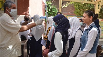 تعليم كفر الشيخ: الطالبة المشتبه بإصابتها بكورونا لم تؤد الامتحان