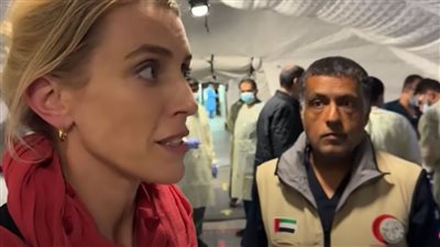 وسط قصف مستمر.. مراسلة CNN تزور غزة وتقابل ضحايا العدوان وطبيبًا فلسطينيًّا