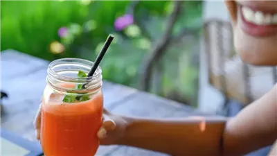 دراسة: هذا المشروب يفيد الأشخاص المصابين بالسرطان أو السكري