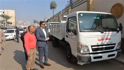 بـ 10 ملايين جنيه.. محافظ الدقهلية يتسلم الدفعة الثانية من معدات النظافة الجديدة