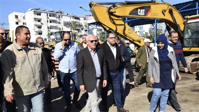 رفع كفاءة المعدات والآلات والسيارات لمواجهة موجات الشتاء القاسية ببورسعيد | صور