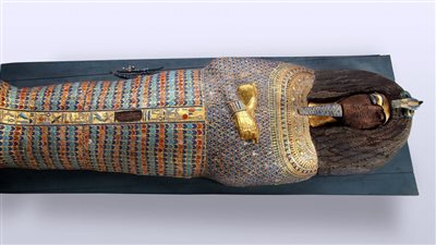 المتحف المصري بالتحرير يعرض تابوت فريد للملك أخناتون | صور 