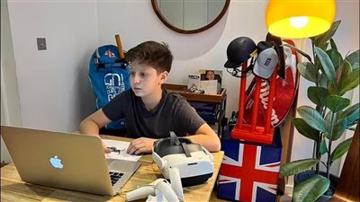 240 ألف دولار شهريا.. مراهق أمريكي يصبح رجل أعمال بعد إنشائه شركة خاصة