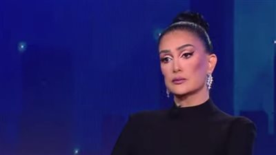 غادة عبد الرازق: اتجوزت اللي أكبر مني بـ 25 سنة لأني كنت بدور على بابا