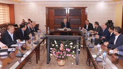 انفراجة جديدة.. توجيه مهم من وزير الزراعة بشأن الإفراج الجمركي للسلع