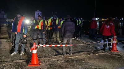 الجيش اللبناني ينقذ 51 مهاجرا غير شرعي بعد غرق مركبهم قبالة شاطئ طرابلس