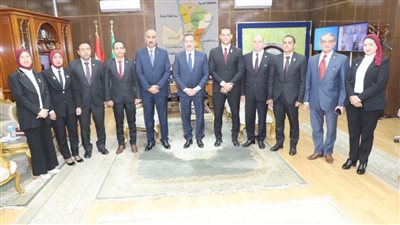 محافظ المنوفية يلتقي الدفعة الأولى من خريجي البرنامج الرئاسي لتعيين 1000 مدير مدرسة
