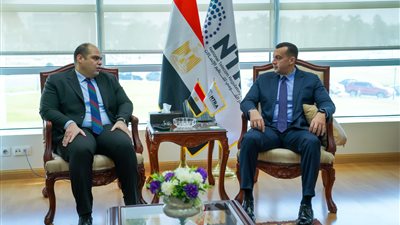 تنظيم الاتصالات وحماية المنافسة يجتمعان بالمطورين العقاريين وشركات الاتصالات لحوكمة الخدمات داخل المجمعات العمرانية المغلقة