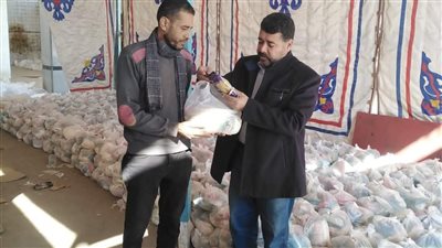 ضمن مبادرة خفض الأسعار.. محافظ المنيا يوجه بالاستمرار في ضخ المزيد من السلع بالأسواق والمنافذ