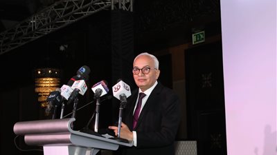 بها كاميرات وشاشات ذكية.. وزير التعليم: لدينا 2530 مدرسة مجهزة بالبنية التكنولوجية