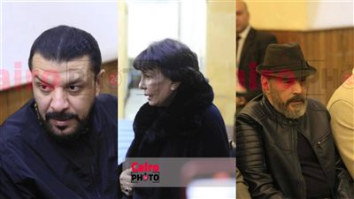 عمرو عبد الجليل وفردوس عبد الحميد ومصطفى كامل.. نجوم الفن يقدمون واجب العزاء في شقيق الفنان نادر أبو الليف