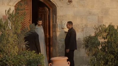 مسلسل العودة الحلقة الـ 16 | شريف سلامة يتقاسم الفخارة مع أشرف زكي