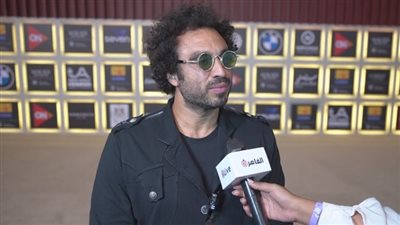 هشام عاشور يعلق على أنباء انفصاله عن نيللي كريم