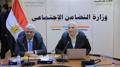 وزيرا التضامن والتعليم العالي يبحثان سبل الاستثمار في شباب الجامعات خاصة الأولى بالرعاية