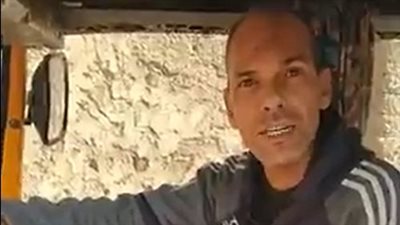 الترو توك توك.. مواطن منوفي يبتكر وسيلة مواصلات جديدة: الفكرة جاتلي من سنتين وقولت أحسّن دخلي| بث مباشر 