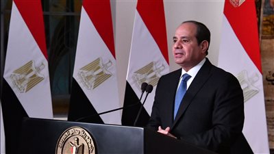 السيسي يوجه الشكر للمرأة المصرية على مشاركتها في الانتخابات: كالعادة هي صوت الضمير الوطني 