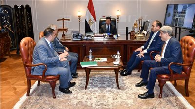 وزير الرياضة يبحث استعدادات اللجنة البارالمبية لدورة باريس 2024