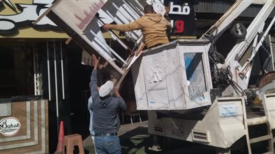 محافظ الإسكندرية: إزالة 1796 إعلانا مخالفا بالأحياء خلال أكتوبر ونوفمبر