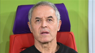 كولر منفعلًا على لاعبي الأهلي: اللي مش قادر يلعب يقول.. واللي مش مستوعب المرحلة هيمشي