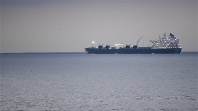 مصر تؤكد ضرورة العمل على توفير الملاحة الآمنة في البحر الأحمر