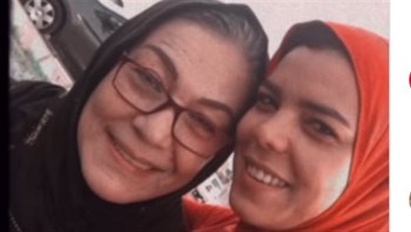 ناهد السباعي ووالدتها