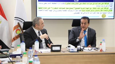 الصحة توجه بضرورة الحث على الولادة الطبيعية والحد من استخدام المضادات الحيوية