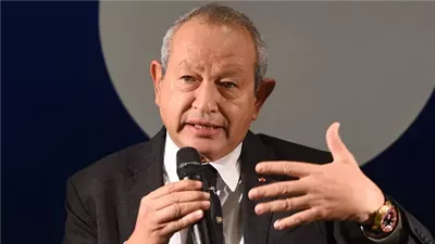 نجيب ساويرس يعلن ترخيص أول موتوسيكل يعمل بالكهرباء بدلا من البنزين 