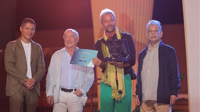 أبرزها فيلم لم تكن وحيدة.. منصة الجونة السينمائية تعلن قائمة الجوائز بقيمة 365 ألف دولار| صور