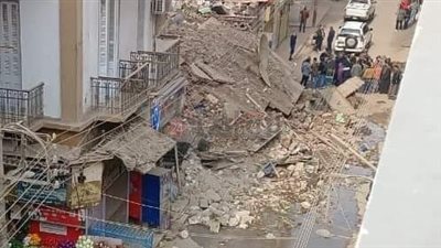 20 ألف جنيه.. قرار عاجل بعد انهيار منزل من 3 طوابق بالمنيا