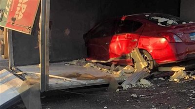 انقلاب سيارة نقل في حادث تصادم مع أخرى ملاكي بطريق الإسماعيلية الصحراوي