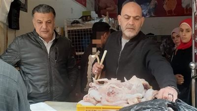 بيحقنوها ماء.. ضبط محل دواجن يغش في الأوزان بالمنوفية | صور