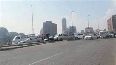 تعرف على التحويلات المرورية البديلة بعد غلق مطالع ومنازل كوبري 15 مايو | بث مباشر