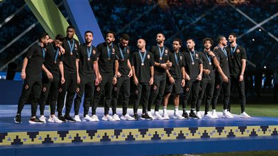 بعثة الأهلي تسافر إلى الإمارات اليوم استعدادًا لكأس السوبر 