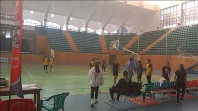 رئيس جامعة حلوان يتفقد الملاعب الرياضية استعدادًا لافتتاح النادي| صور 