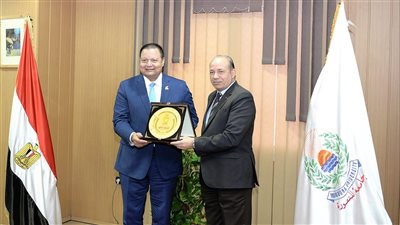 رئيس الرقابة الصحية: تأهيل مستشفيات جامعة المنصورة للحصول على الاعتماد