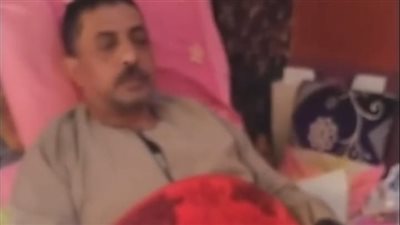 أب عاجز يستغيث لعلاجه في المنوفية: محتاج عملية بـ50 ألف جنيه.. وعندي 6 بنات ملهمش غيري | بث مباشر