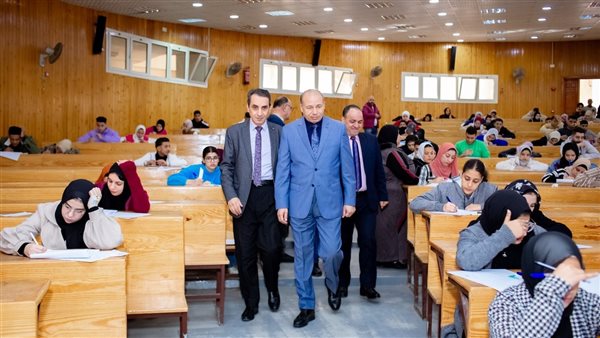 رئيس جامعة المنصورة