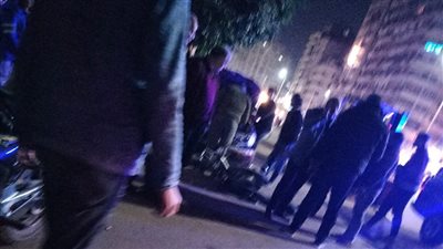 لص سيئ الحظ.. سقط أسفل عجلات سيارة خلال محاولته سرقة هاتف سائق بالجيزة | صور