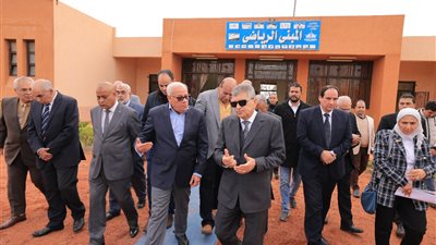 رئيس قناة السويس يبحث سبل الارتقاء بمراكز التدريب الفني التابعة للهيئة | صور