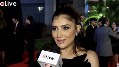 مي عمر: مسلسلات محمد سامي نمبر وان| فيديو