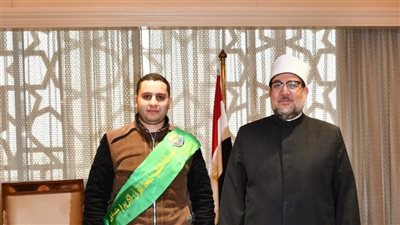 الفائز بالمليون جنيه في مسابقة القرآن: حفظت كتاب الله على كِبر.. ودخلت المسابقة مرتين لأحظى بتكريم السيسي