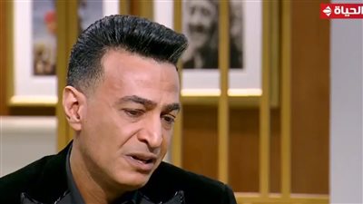 سمسم شهاب يبكي خلال حديثه عن طفولته وبداية مشواره: اشتغلت وأنا في رابعة ابتدائي وكنت بشيل بلاط 