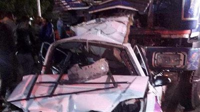 التريلا دهست 4 سيارات.. التصريح بدفن جثامين 3 شباب ضحايا حادث الشيخ يونس في قنا