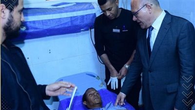 السائق كان بيفادي سيارة.. تفاصيل إصابة 17 شخصا في انقلاب أتوبيس مدرسي بسوهاج