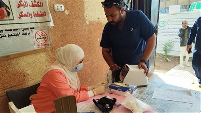 قوافل حياة كريمة توقع الكشف الطبي على 2551 مواطنا بالبحر الأحمر خلال ديسمبر