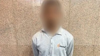 مطاوي وصواريخ على فيسبوك.. ضبط المتهمين بترويج الأسلحة والألعاب النارية بالجيزة 