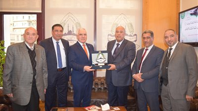 وفد ليبي يزور غرفة القاهرة لبحث سُبل زيادة التعاون الاقتصادي المشترك